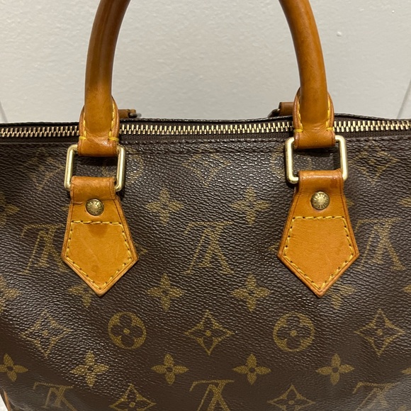 ✨SOLD✨AUTHENTIC LOUIS VUITTON SPEEDY 25✨ - Picture 11 of 14